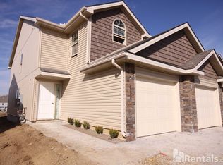 2164 SW Timbertrace Ln, Lees Summit, MO 64082