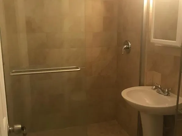 1332 Metropolitan Avenue image 11 of 15