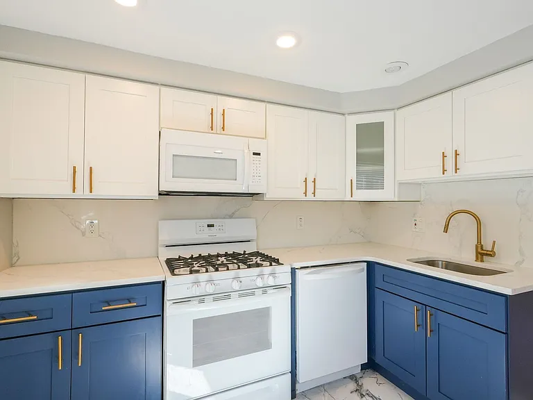 3603 Belgrade St — Photo 10