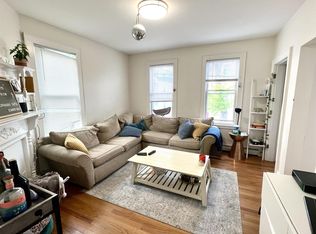 77 Kinnaird St #2M, Cambridge, MA 02139