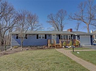 165 Wriston Ave, Warwick, RI 02888
