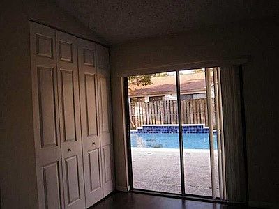 1st image of 10149 NW 31st Ct