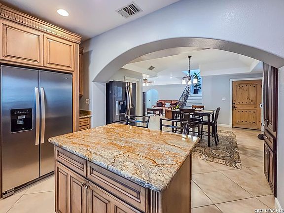 3rd image of 1625 RIO DRIVE