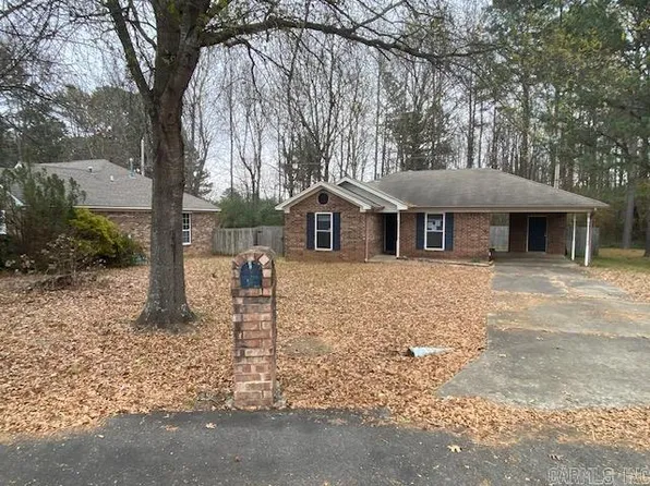 4 Jeffery Ln, Greenbrier, AR 72058