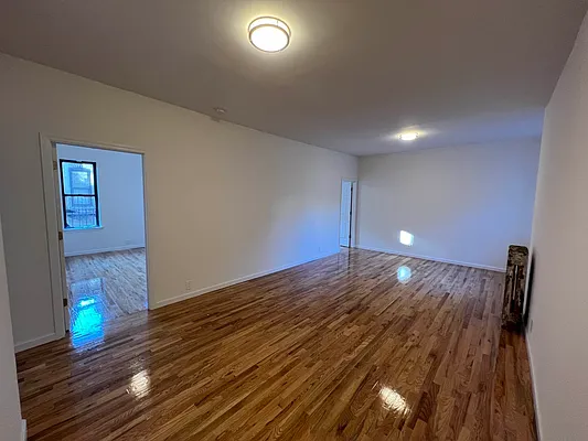 Rented by Bruma Realty LLC | media 3