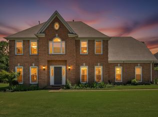 383 E Nolley Dr, Collierville, TN 38017