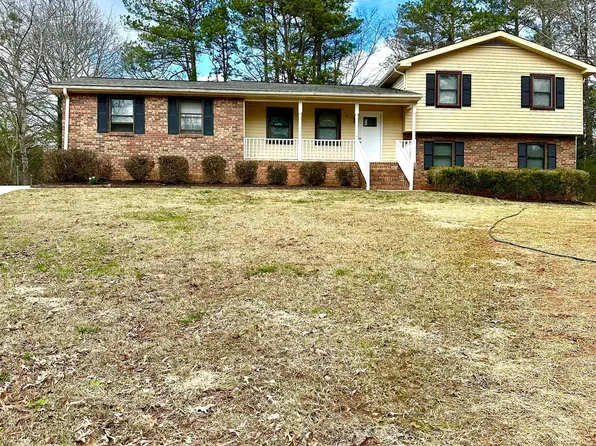 110 Carriage Cir, Stockbridge, GA 30281