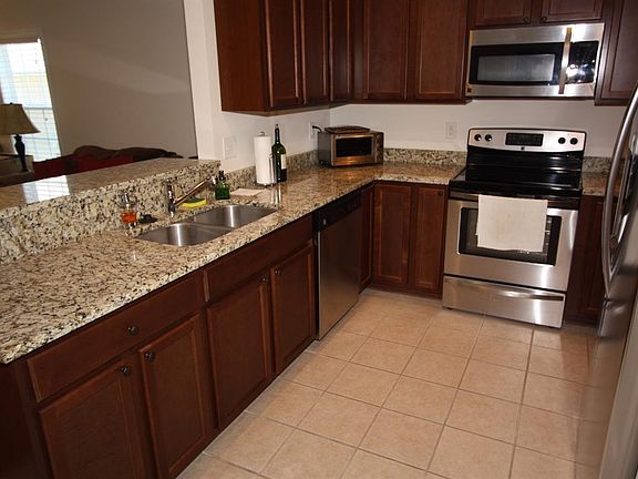 2nd image of 102 Red Maple Ct
