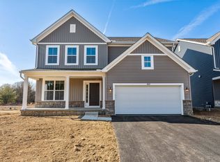 4517 Morbitzer Ln, Grove City, OH 43123