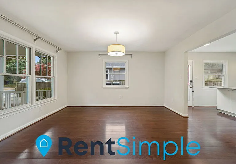 618 S Barton St — Photo 12
