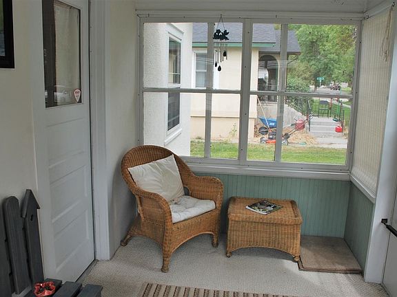 3rd image of 1213 Coburn Ave