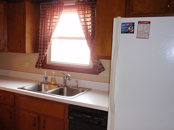 5th image of 5815 W Victoria Dr