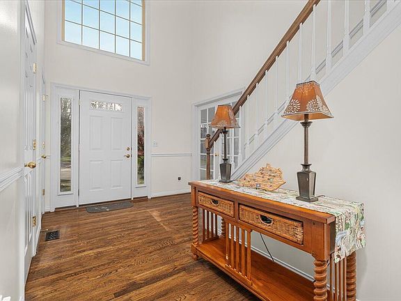 4th image of 3172 Cherry Meadow Path