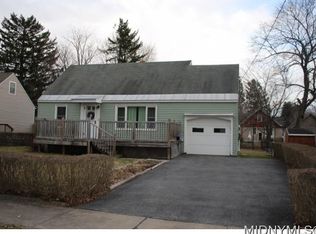 410 Dawes Ave, Utica, NY 13502