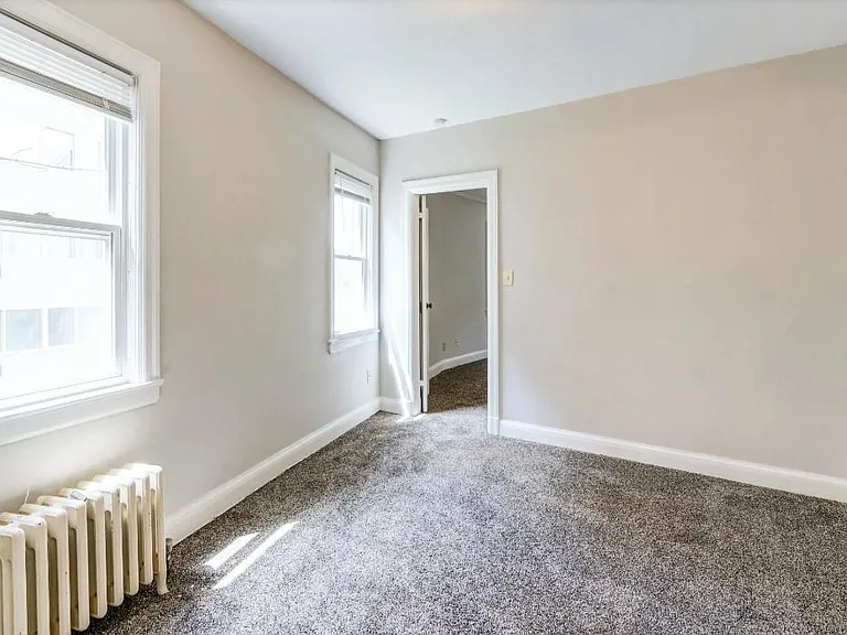 Greentree Apartments — Photo 33