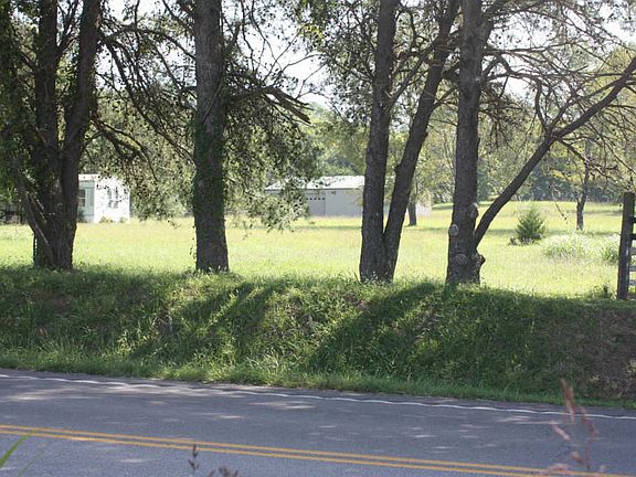 2nd image of 2135 Culleoka Hwy