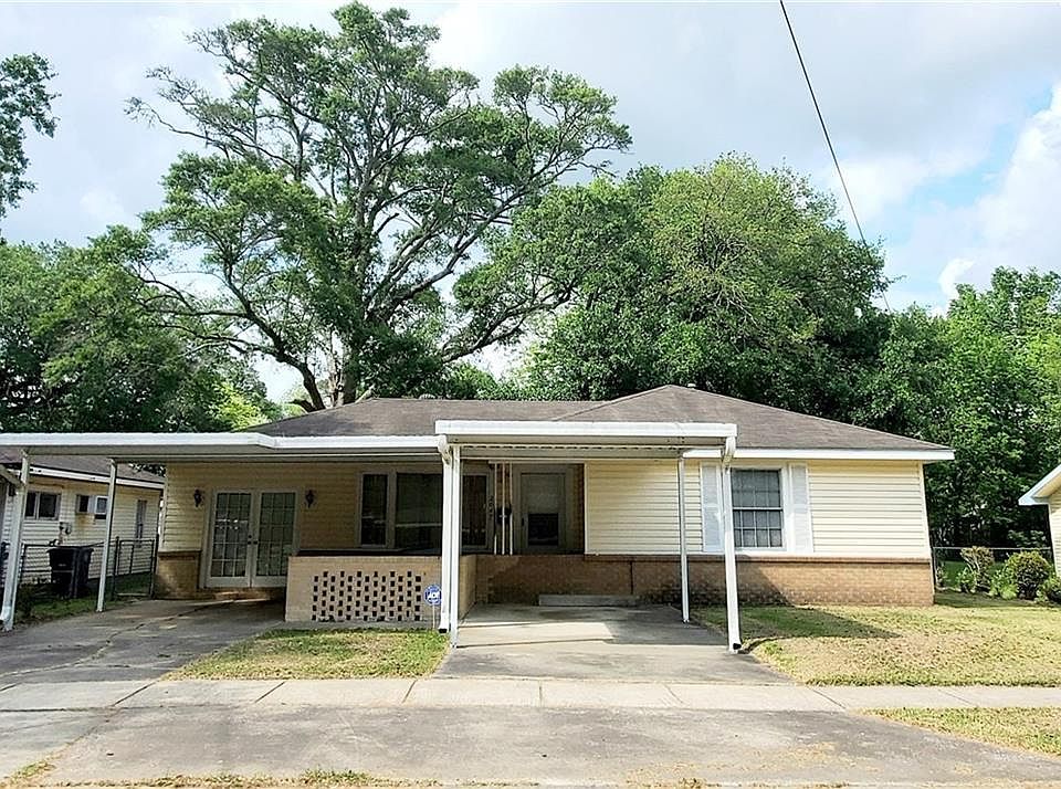 1st image of 2047 11th St