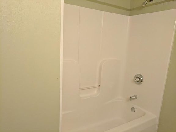 2nd image of 1811 Summit Ave