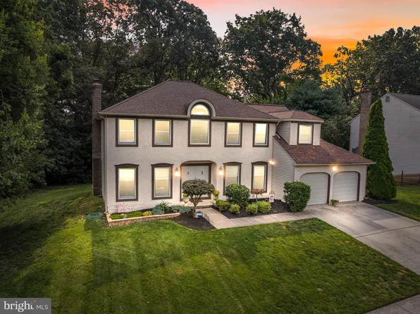 38 Driftwood Ct, Glassboro, NJ 08028