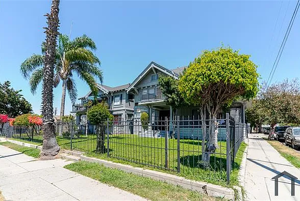 5432 S Figueroa St — Photo 11