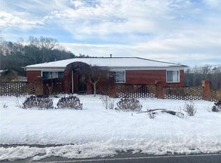 331 29th Avenue Dr NW, Hickory, NC 28601