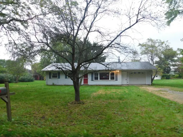 23874 Jefferson Center St, Cassopolis, MI 49031