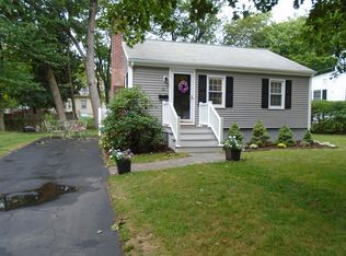12 Westbrook Cir, Worcester, MA 01602