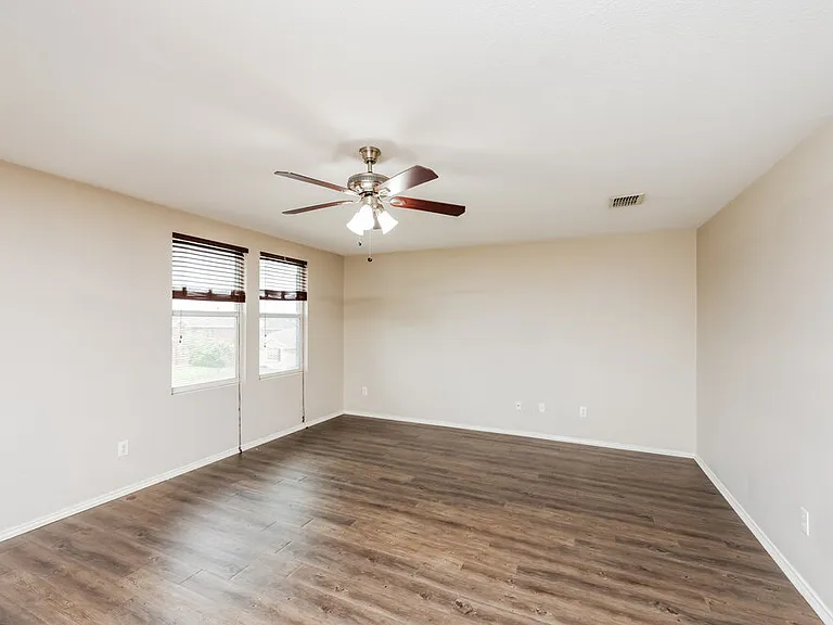 3032 Picket Fence Dr — Photo 10