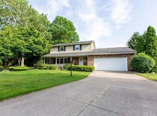 17650 Cobblestone Ct, South Bend, IN