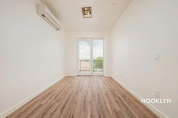 Rented by Nooklyn NYC LLC | media 12