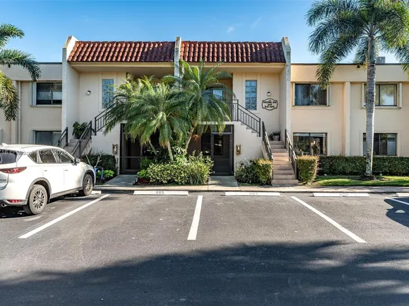 16431 Blatt Blvd APT 103, Weston, FL 33326