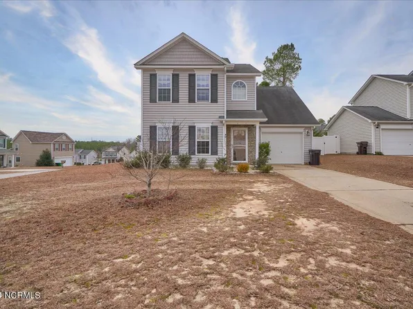 40 Boston Harbor, Cameron, NC 28326