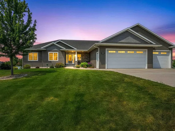3327 Egret Dr, Green Bay, WI 54311