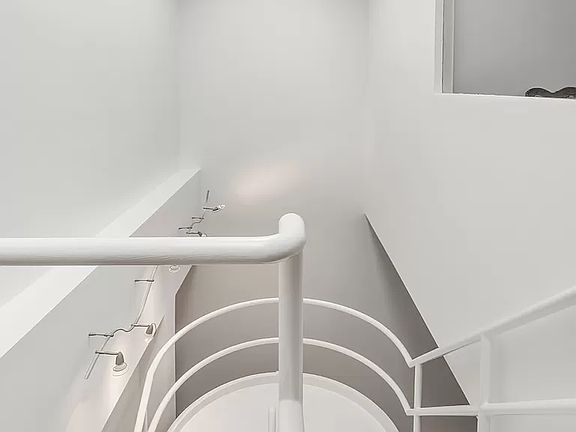 4th image of 111 Wooster St APT 6B