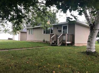 1504 Hoadley Ave, Kingsford, MI 49802