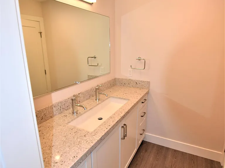 5189 Lassen Ave — Photo 9