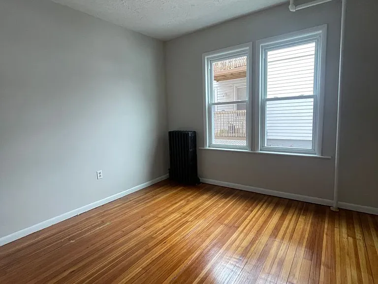 62 Trinity St #4 — Photo 3