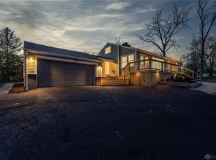 1785 Stansberry Rd, Dayton, OH 45432