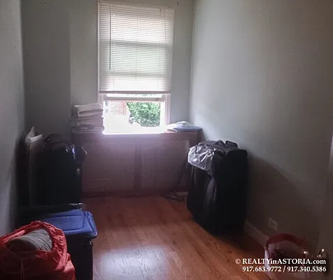 Rented by Alexiou Realty | media 32