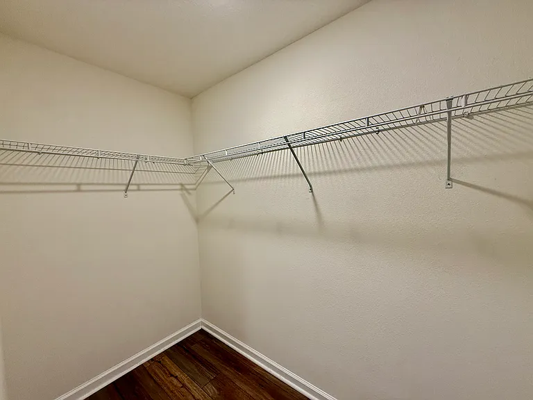 6420 Churchill Cir — Photo 26