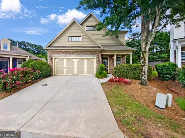 8605 Village School Dr, Cumming, GA 30041