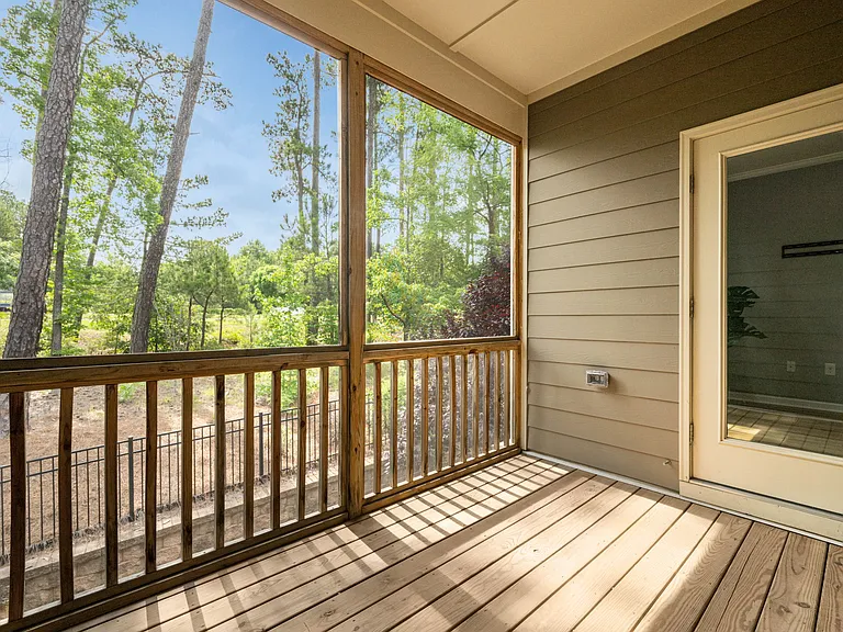 329 Castle Rock Ln — Photo 29