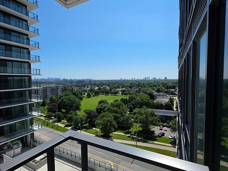 4010 Eglinton Ave W #1107 — Photo 8
