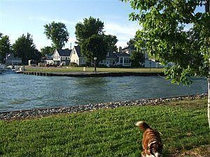 4th image of 3021 N Island Cir