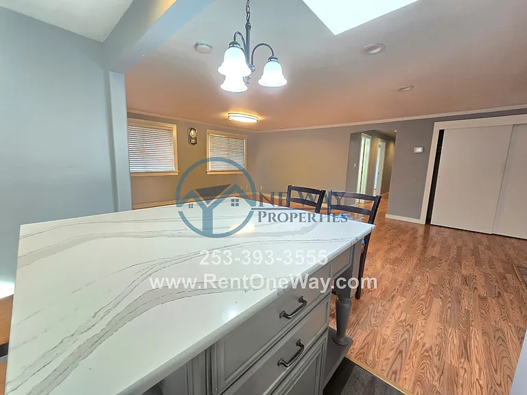 25502 Mountain Hwy E — Photo 8