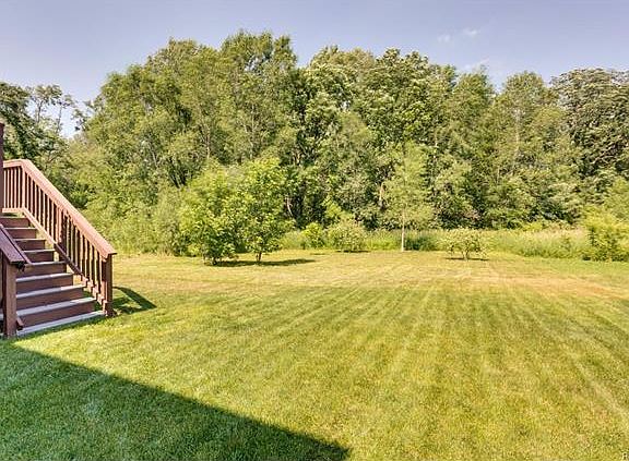 3rd image of 26510 Elk Run E