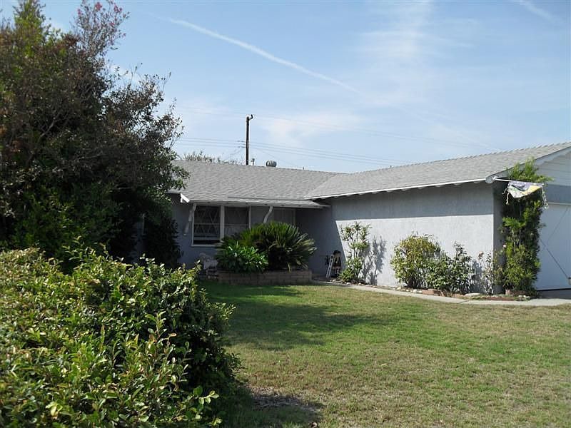 1st image of 7845 La Mirada Cir