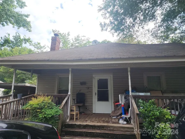 4616 Hovis Rd, Charlotte, NC 28208