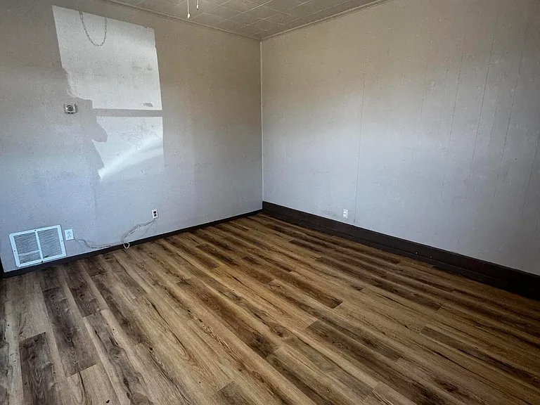 11704 County Road 6900 #B — Photo 3
