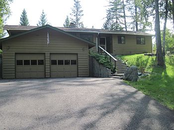 2nd image of 1285 Lion Mountain Dr